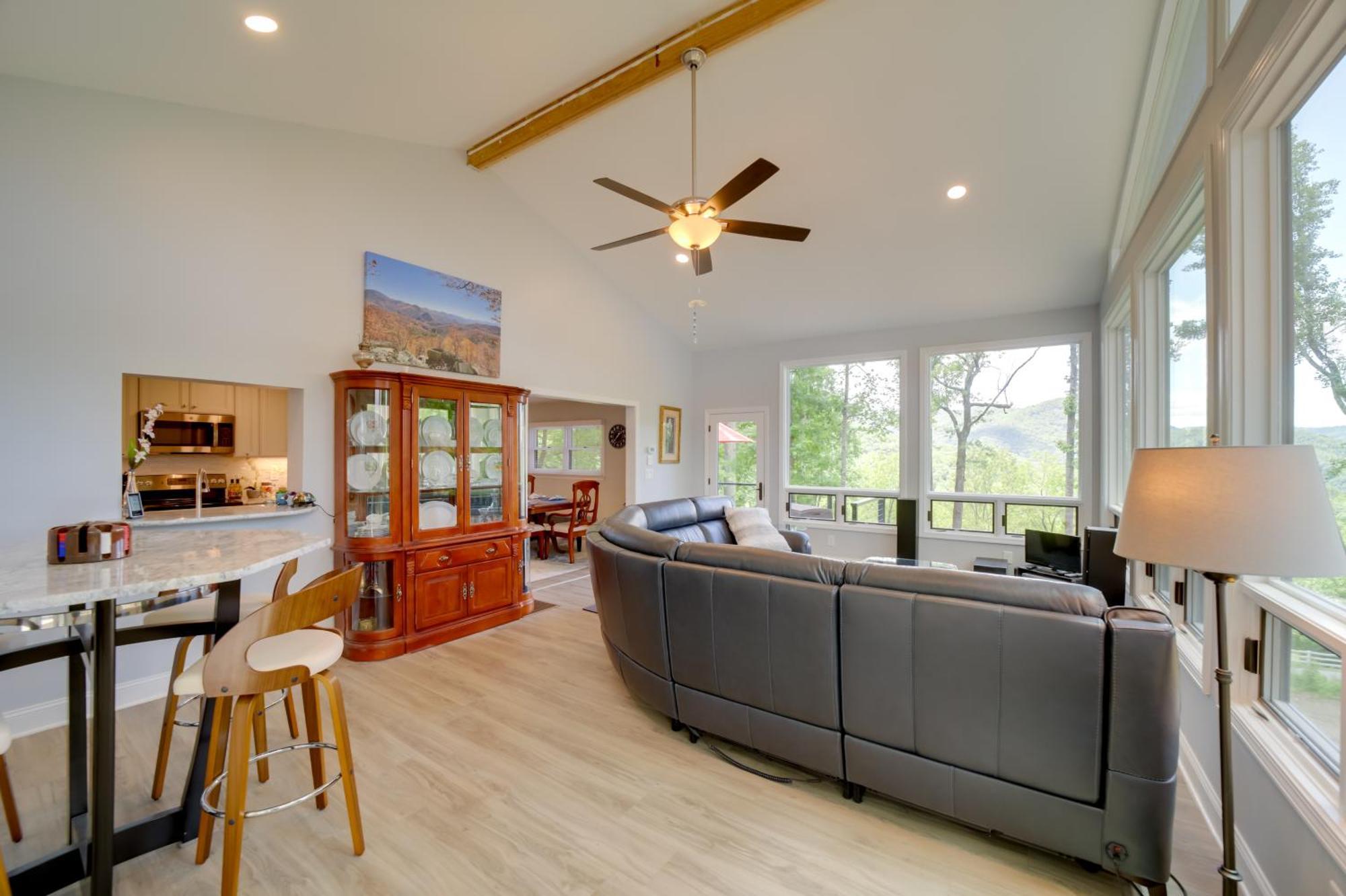 Villa Remote Smoky Mtn Escape With Views And Trail Access! à Cullowhee Extérieur photo