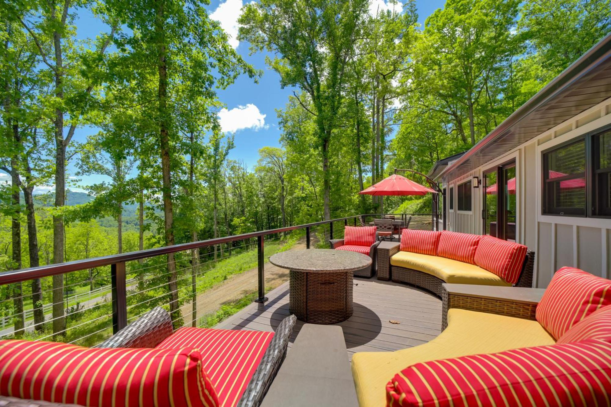 Villa Remote Smoky Mtn Escape With Views And Trail Access! à Cullowhee Extérieur photo